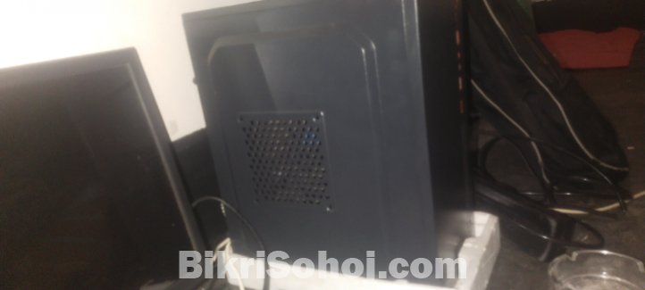 Desktop computer